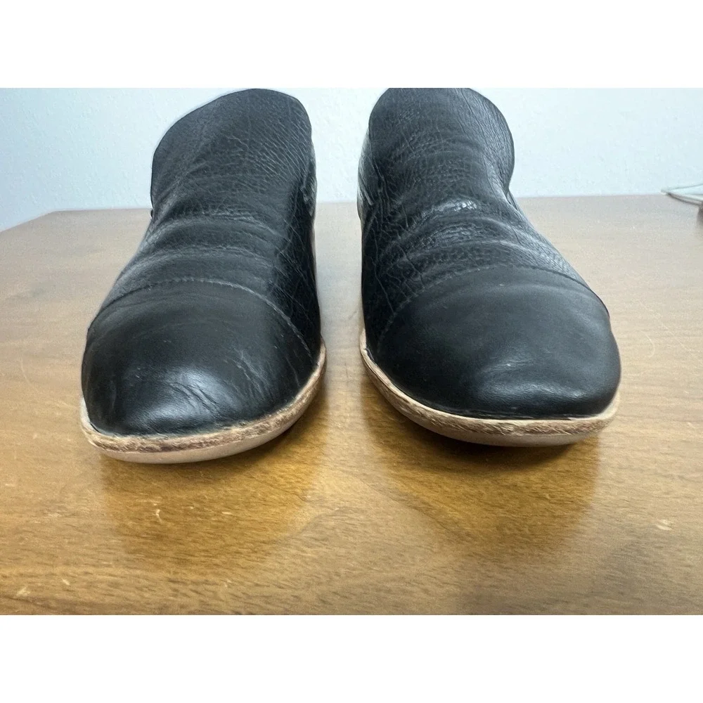 Jeffrey Campbell see photos